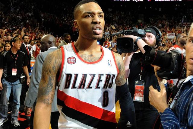 国际足联主席的脸 又被特朗普打了