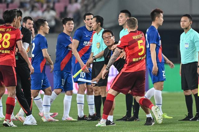 郭艾伦：辽宁曾问能否给我C类合同 我同意了